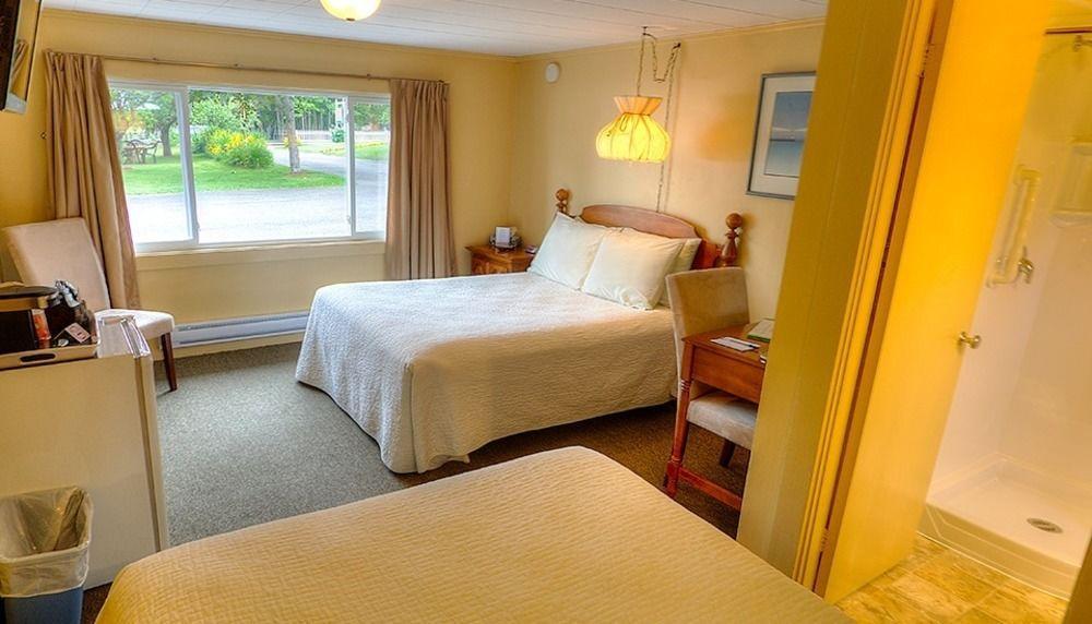 Picket Fence Motel St. Andrews By The Sea Esterno foto